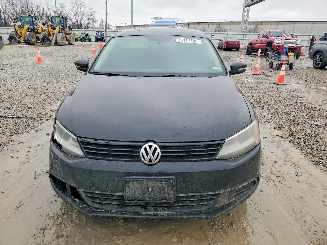 2011 VOLKSWAGEN JETTA
