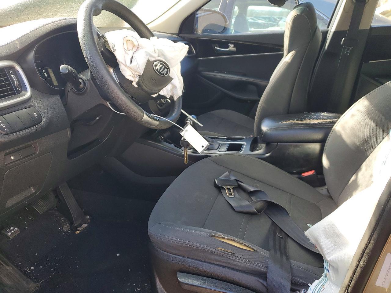 2016 KIA SORENTO