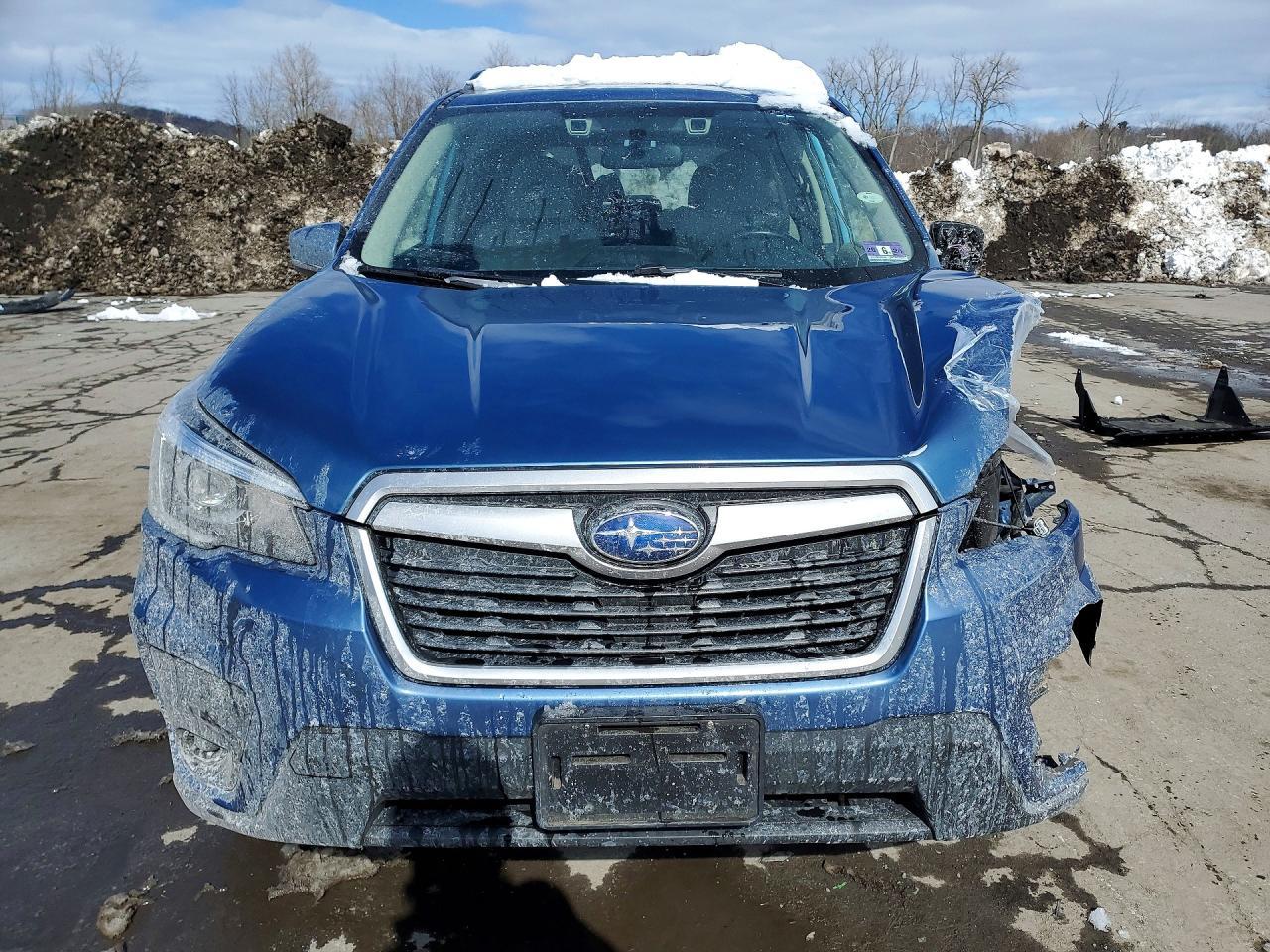 2019 SUBARU FORESTER