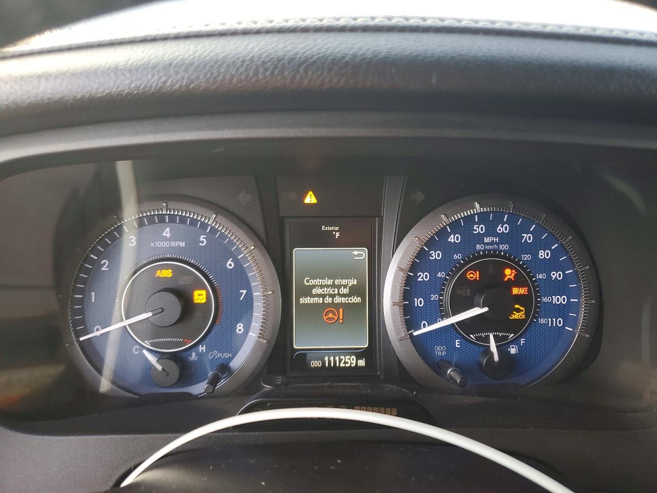 2015 TOYOTA SIENNA