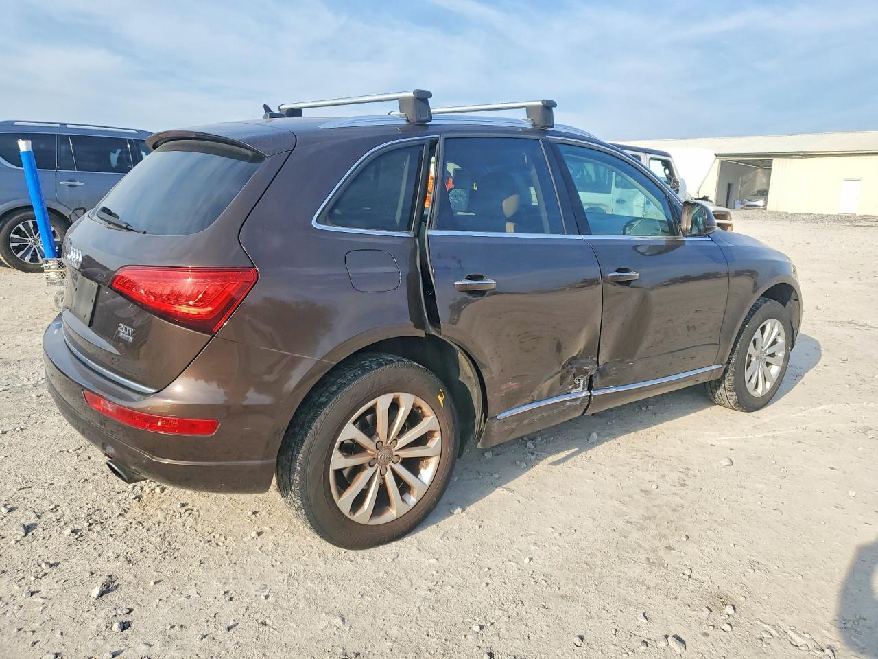 2015 AUDI Q5