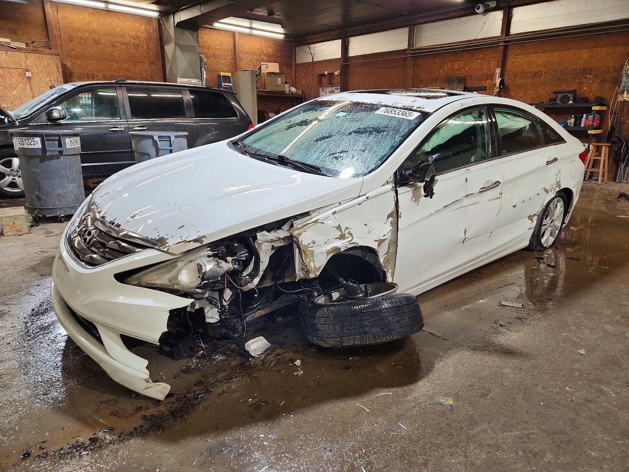 2011 HYUNDAI SONATA