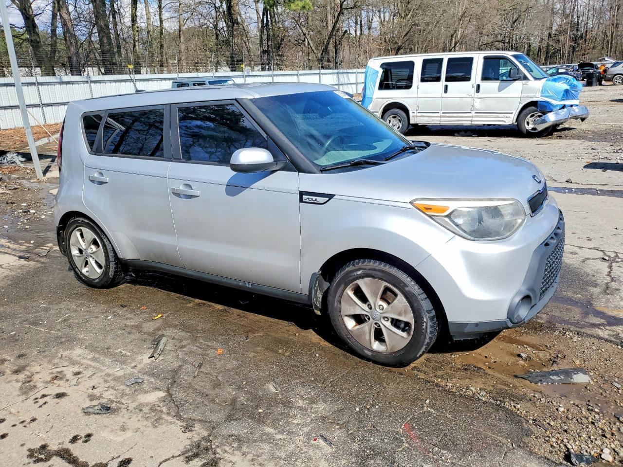 2016 KIA SOUL