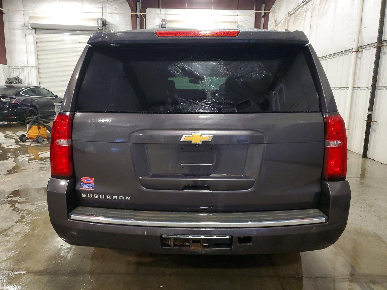2015 CHEVROLET Suburban