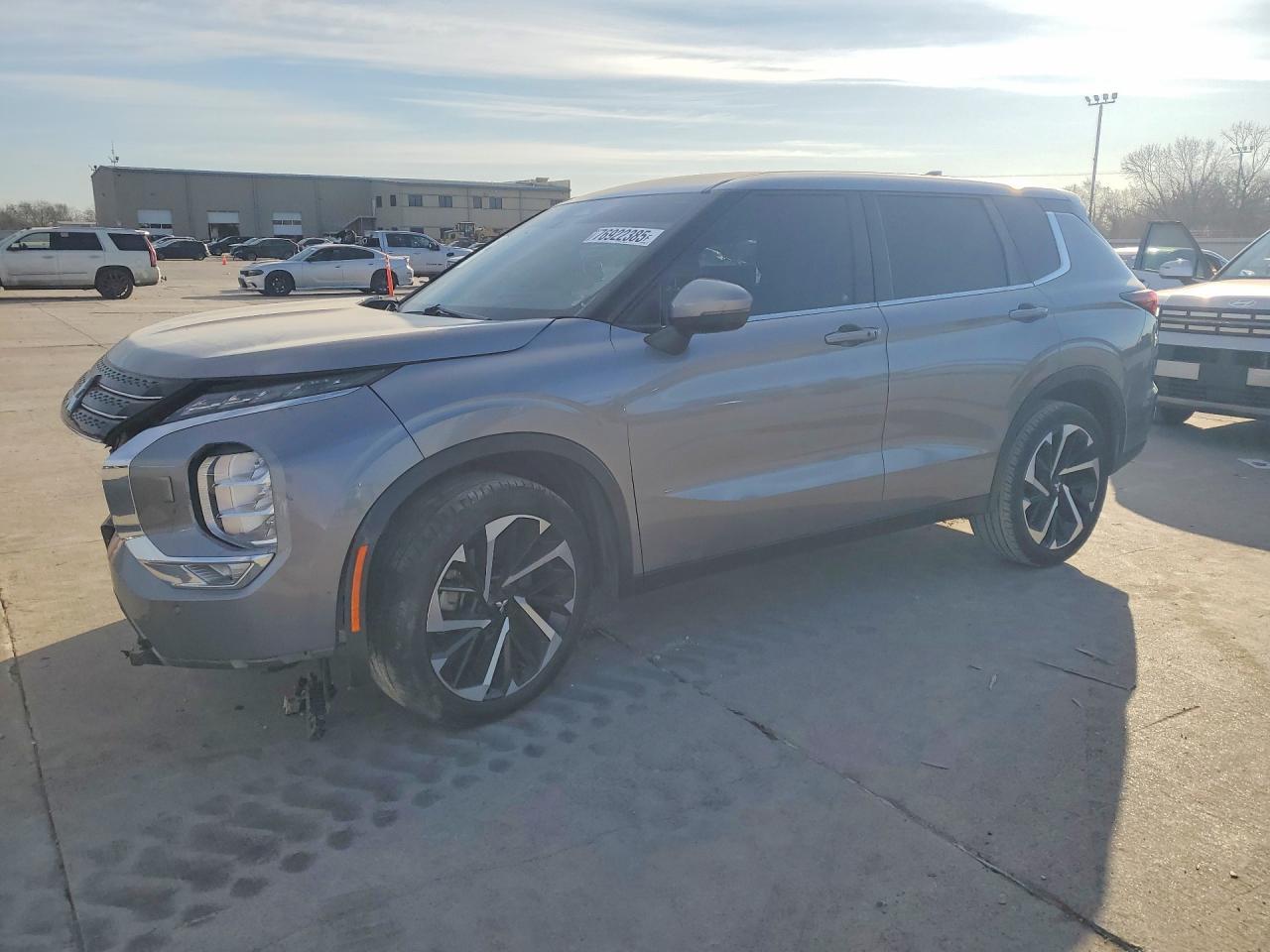2022 MITSUBISHI outlander