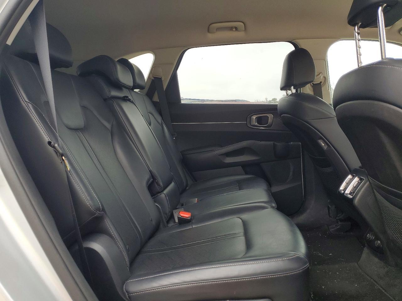 2021 KIA SORENTO
