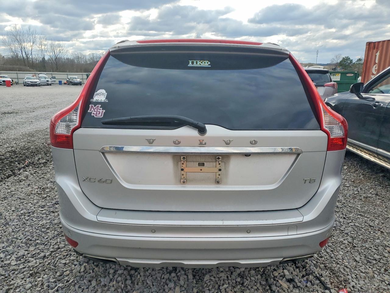 2015 VOLVO XC60