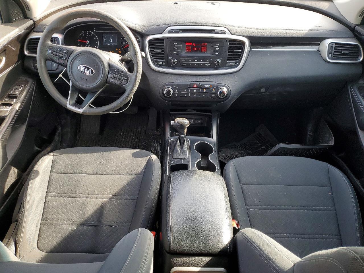 2017 KIA SORENTO