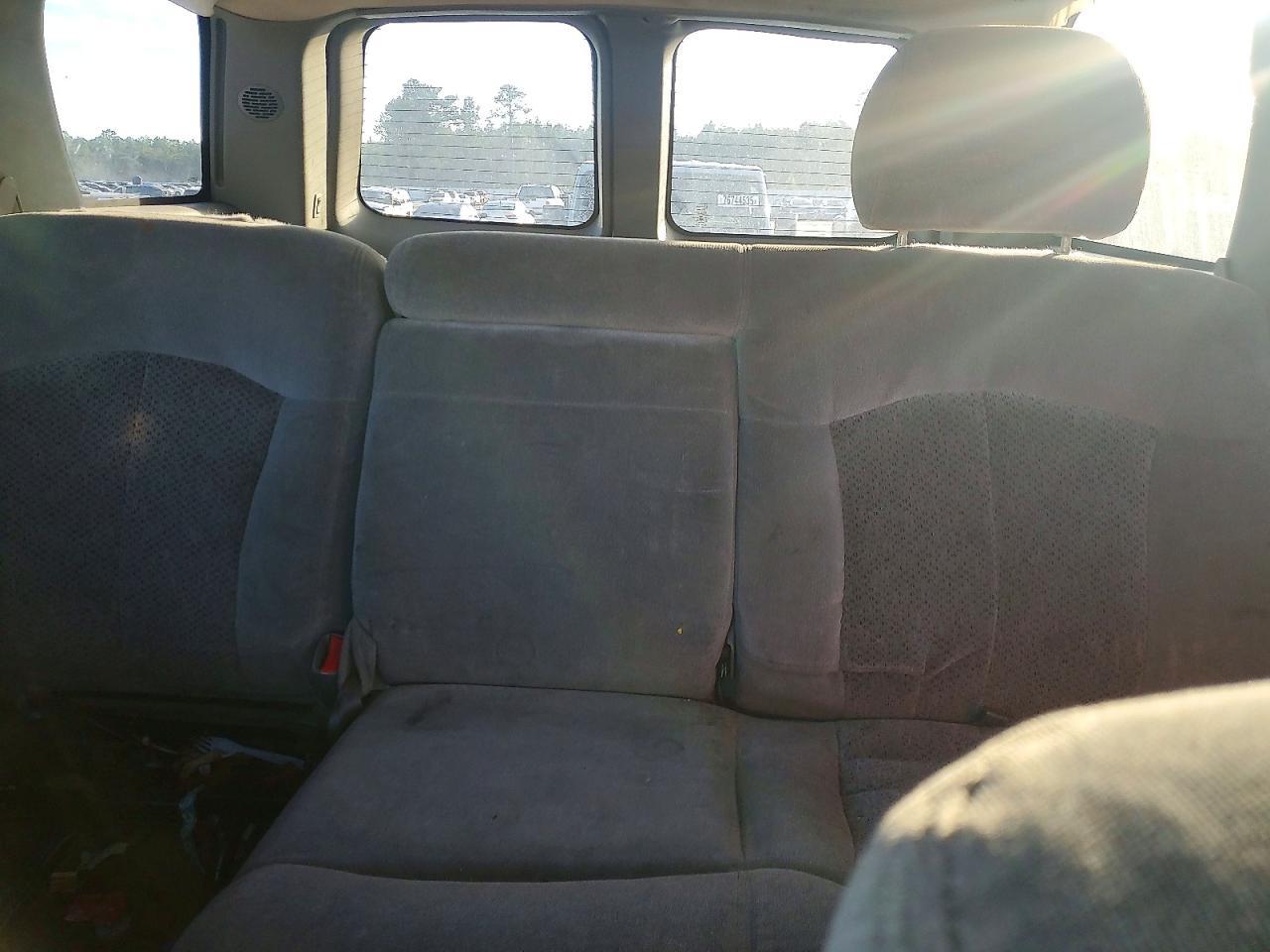 2001 CHEVROLET Tahoe