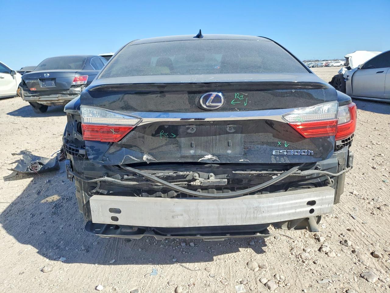 2016 LEXUS ES 300H
