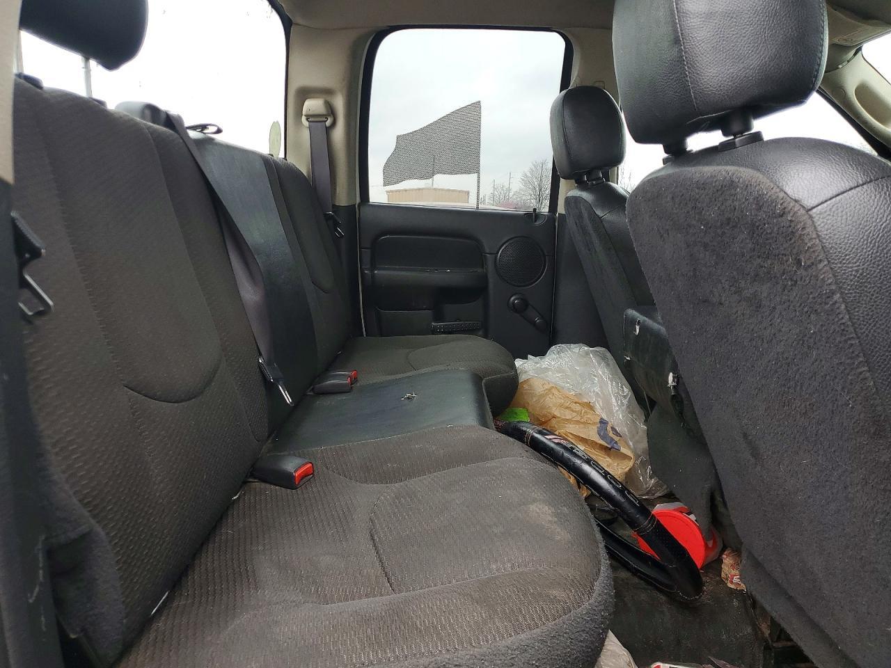 2004 DODGE Ram 2500