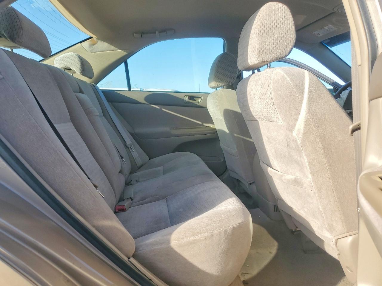 2002 TOYOTA CAMRY