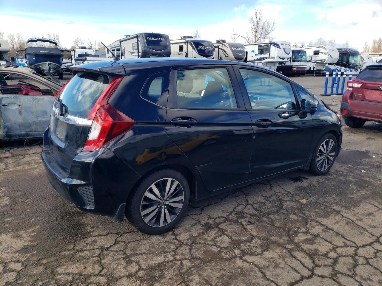 2016 HONDA FIT