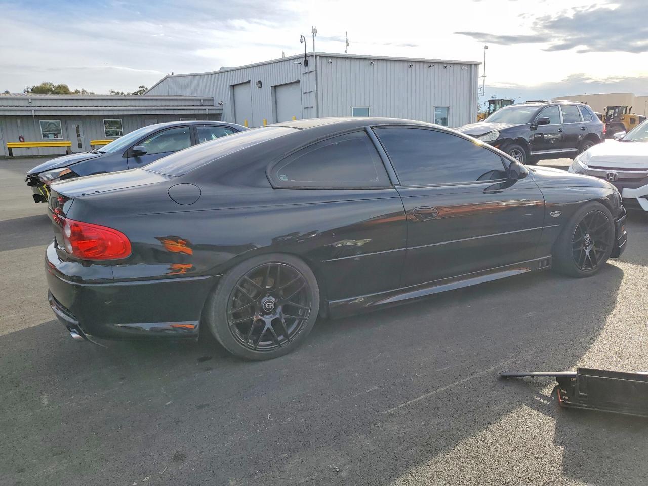 2005 PONTIAC Gto