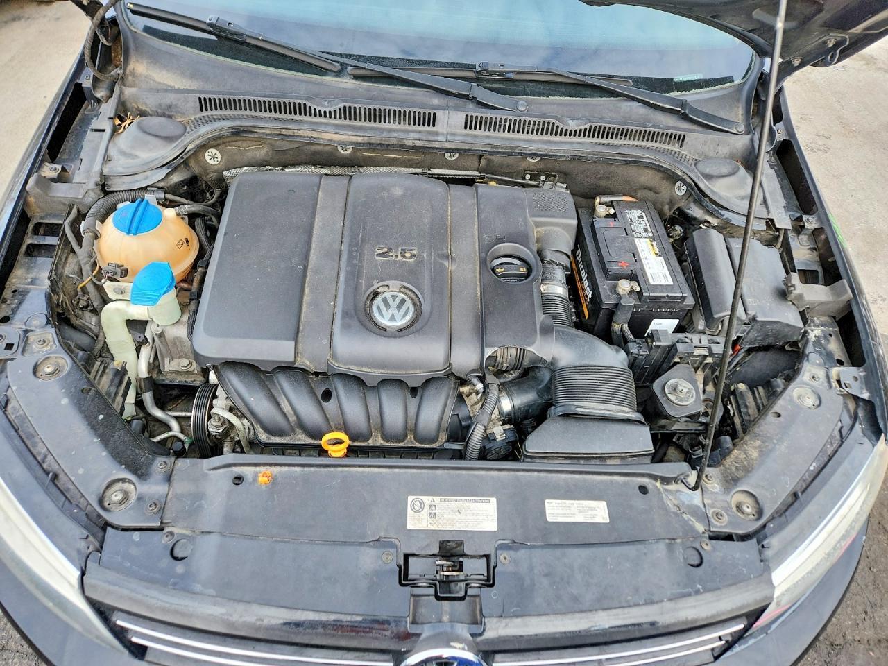 2012 VOLKSWAGEN JETTA