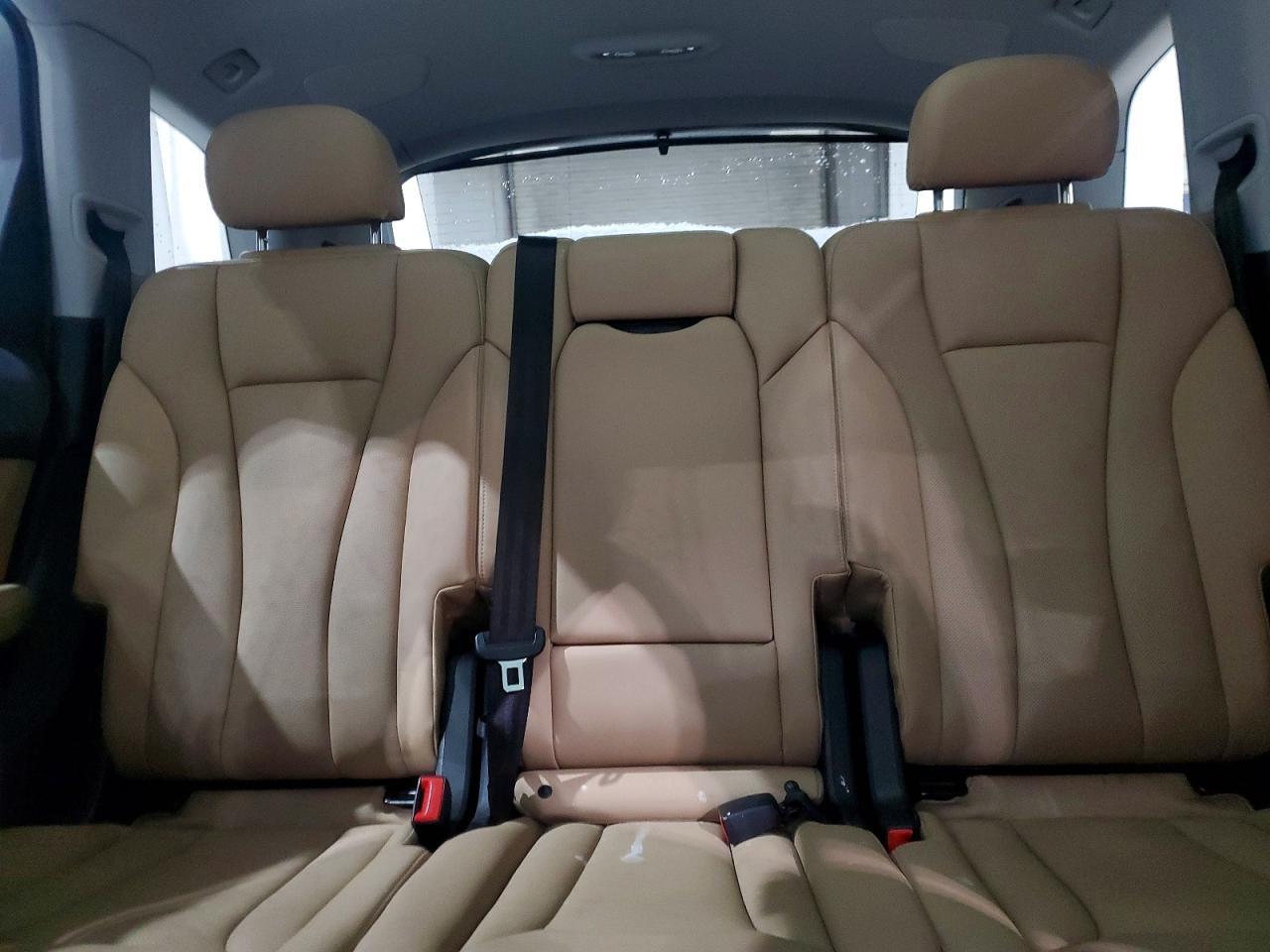 2021 AUDI Q7