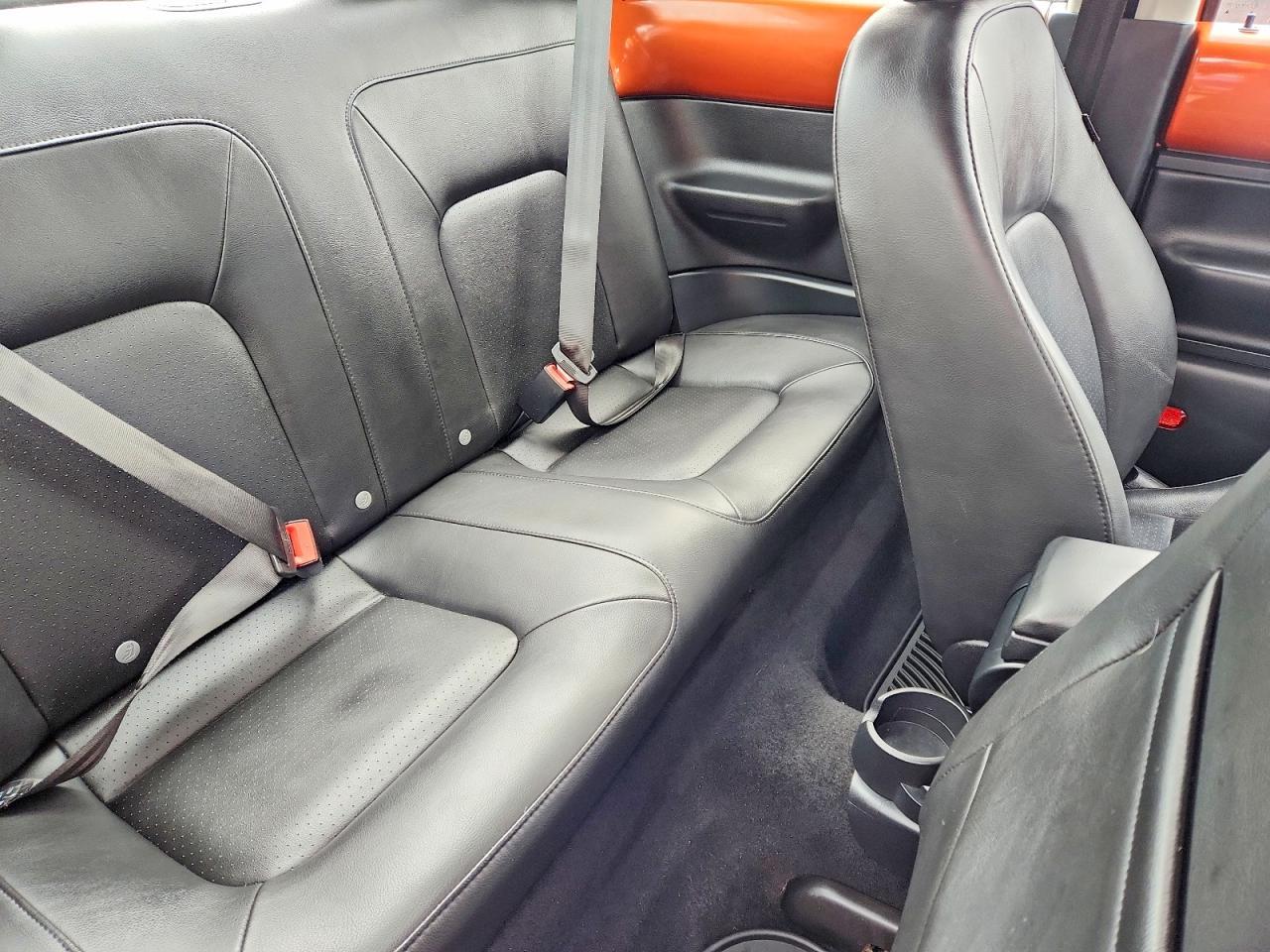 2010 VOLKSWAGEN Beetle