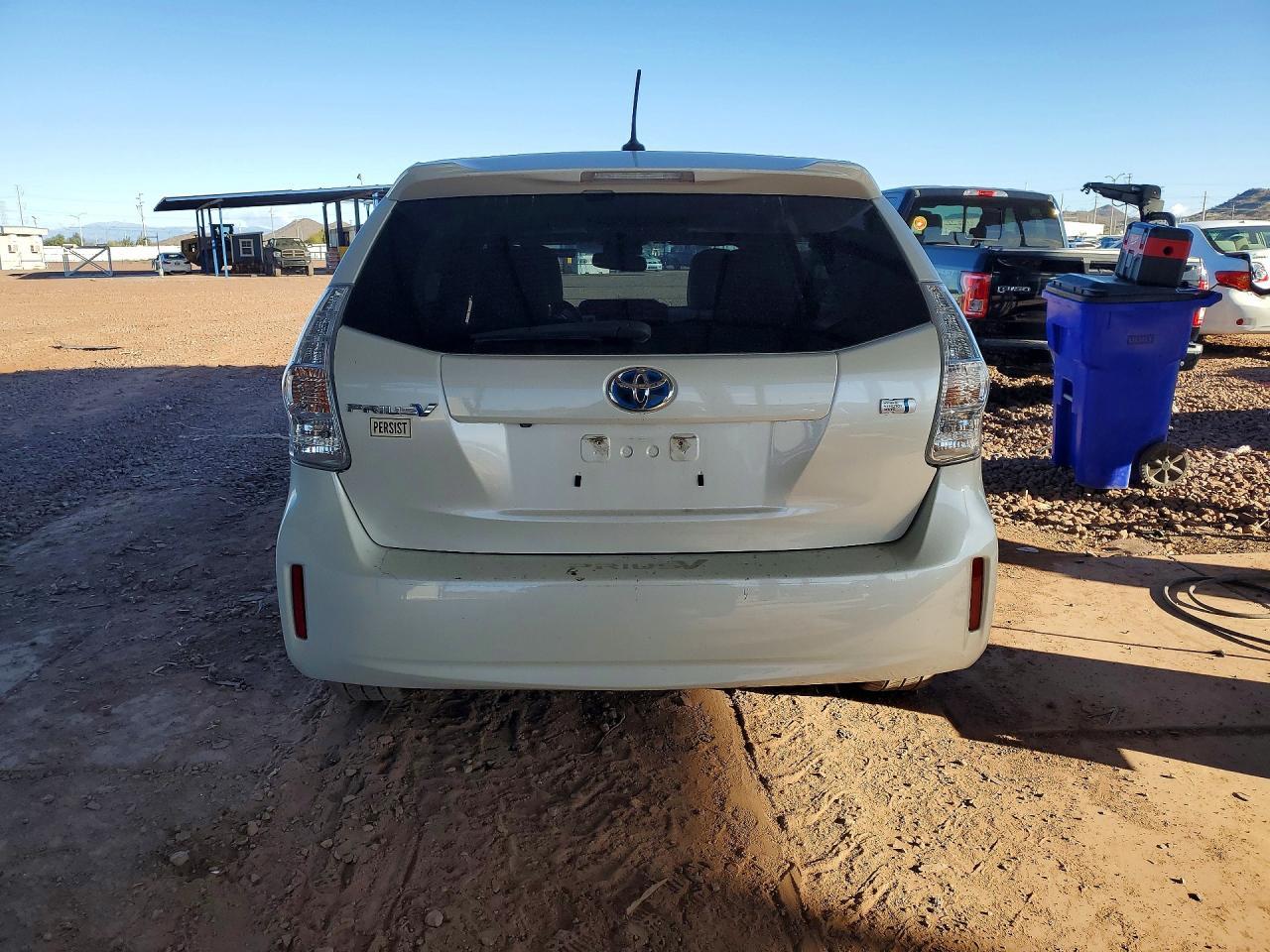 2014 TOYOTA PRIUS V