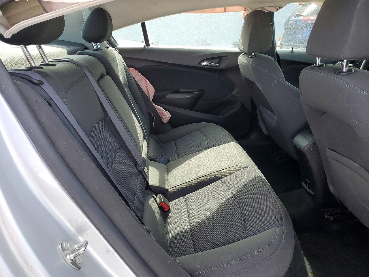 2017 CHEVROLET CRUZE