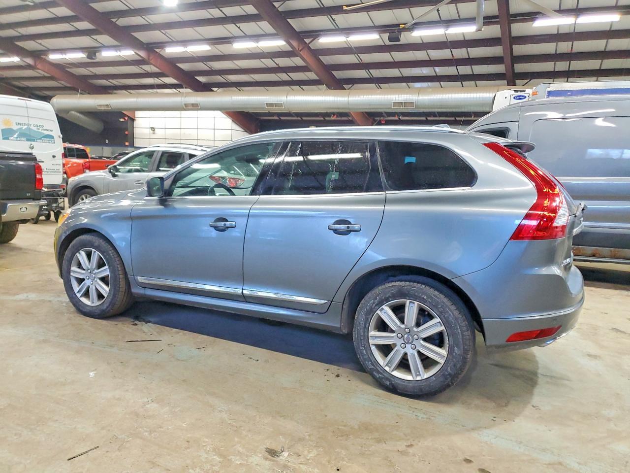2017 VOLVO XC60