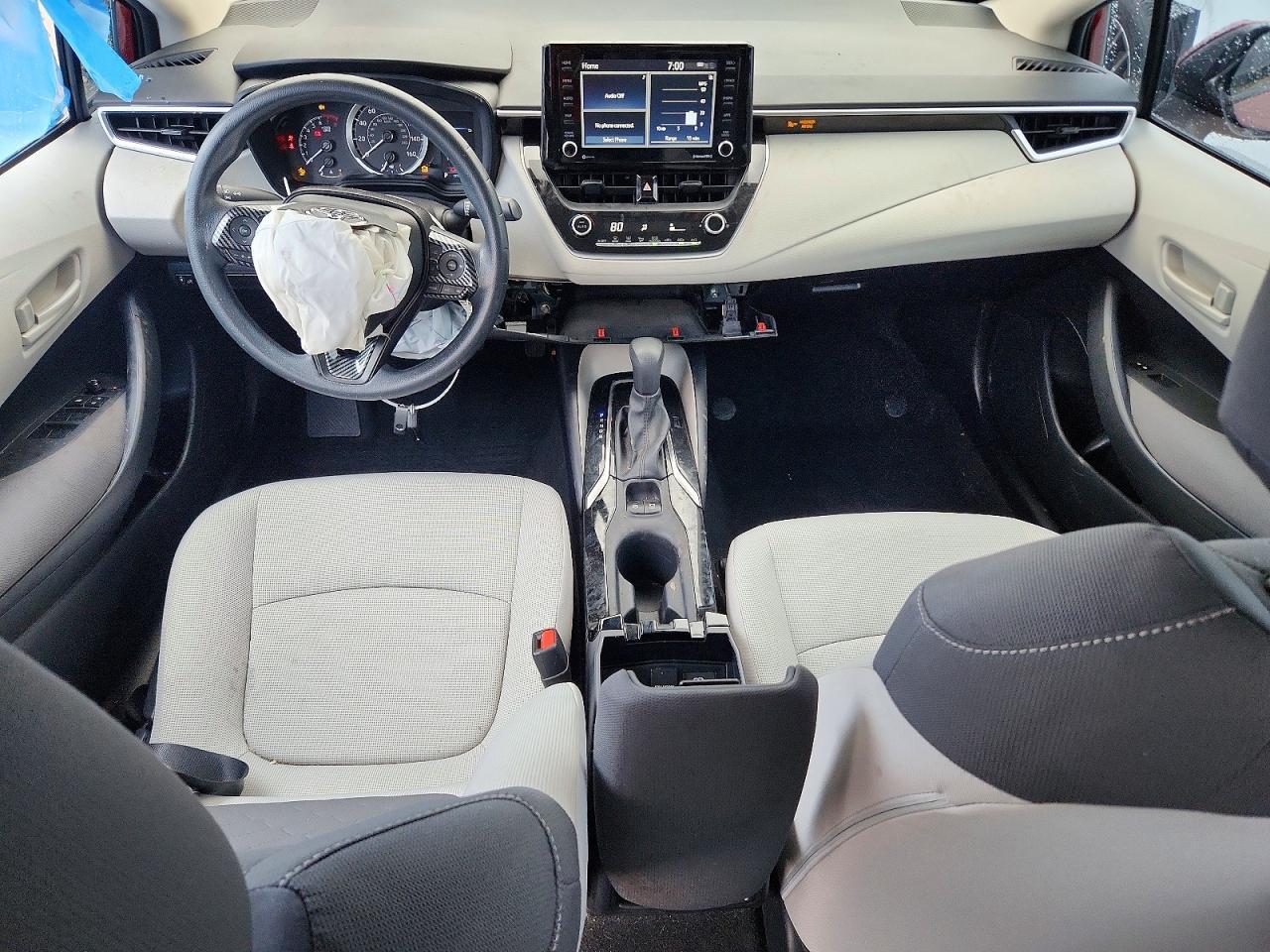 2022 TOYOTA COROLLA