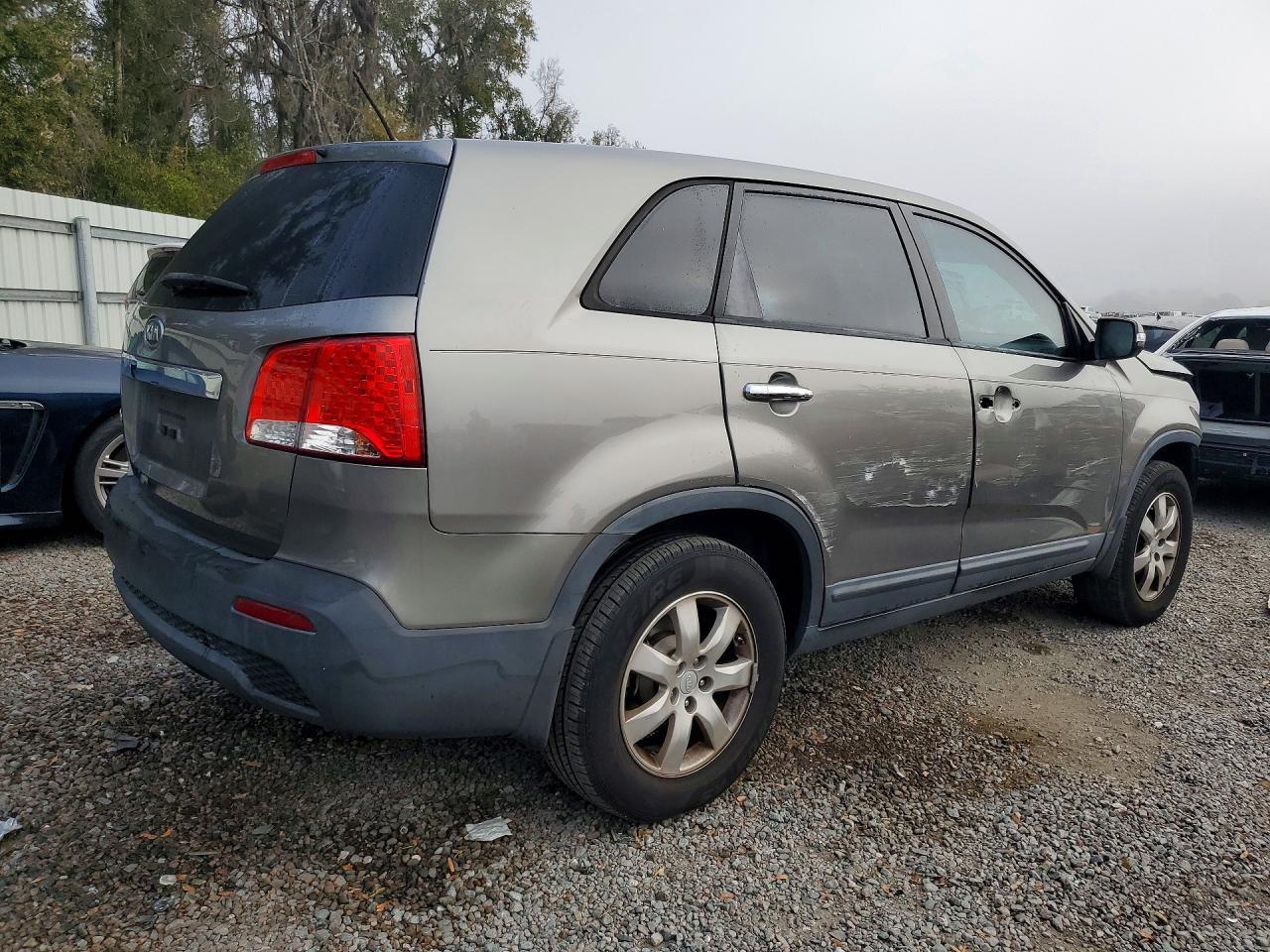 2012 KIA SORENTO