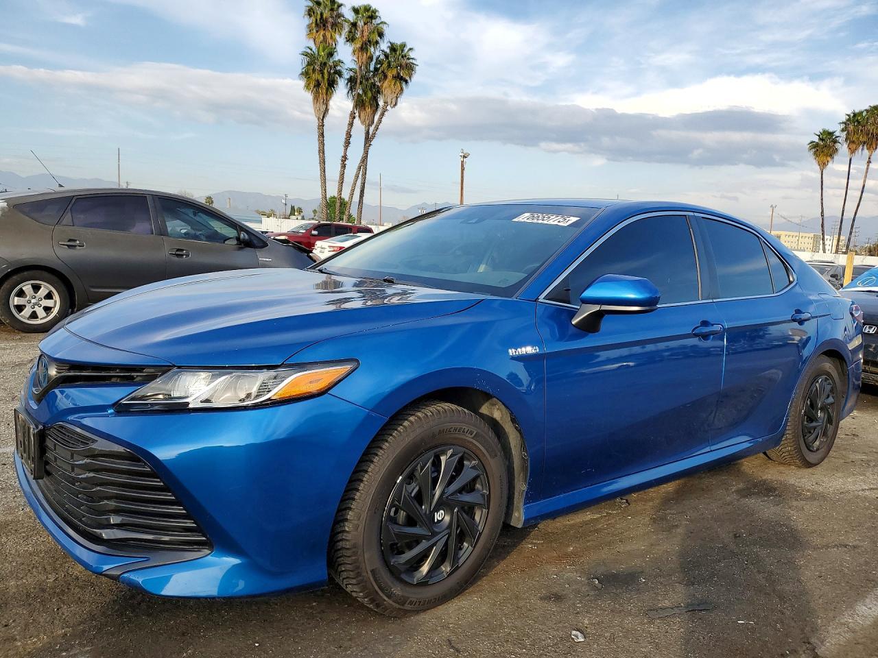 2020 TOYOTA CAMRY