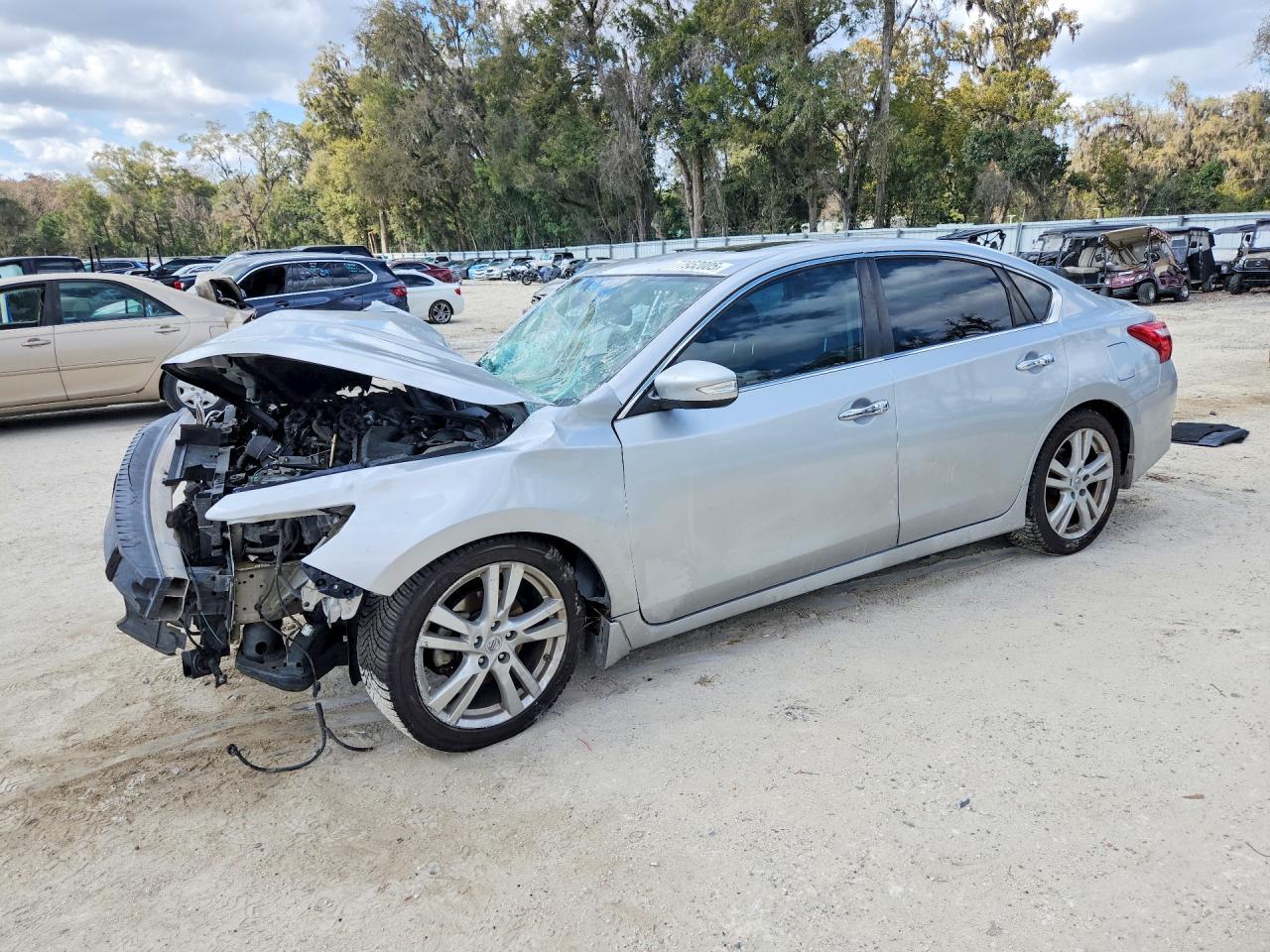 2016 NISSAN ALTIMA