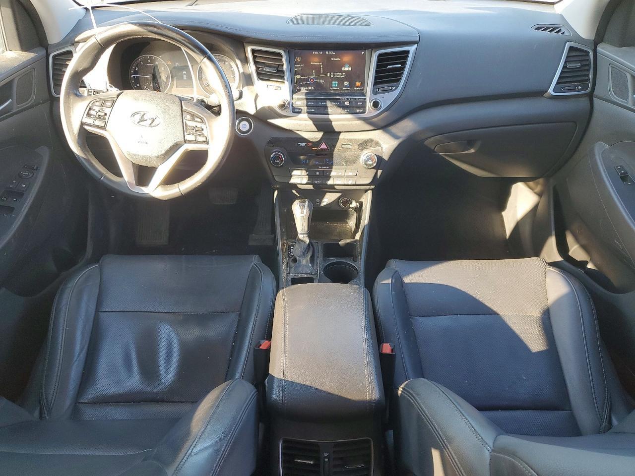 2017 HYUNDAI TUCSON