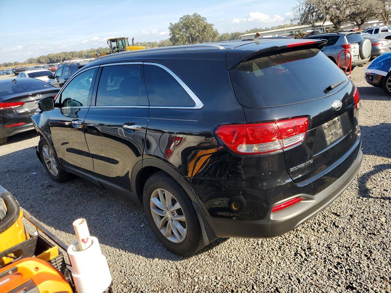2018 KIA SORENTO