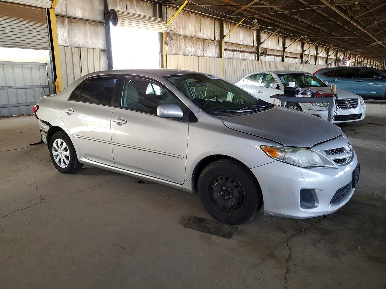 2011 TOYOTA COROLLA