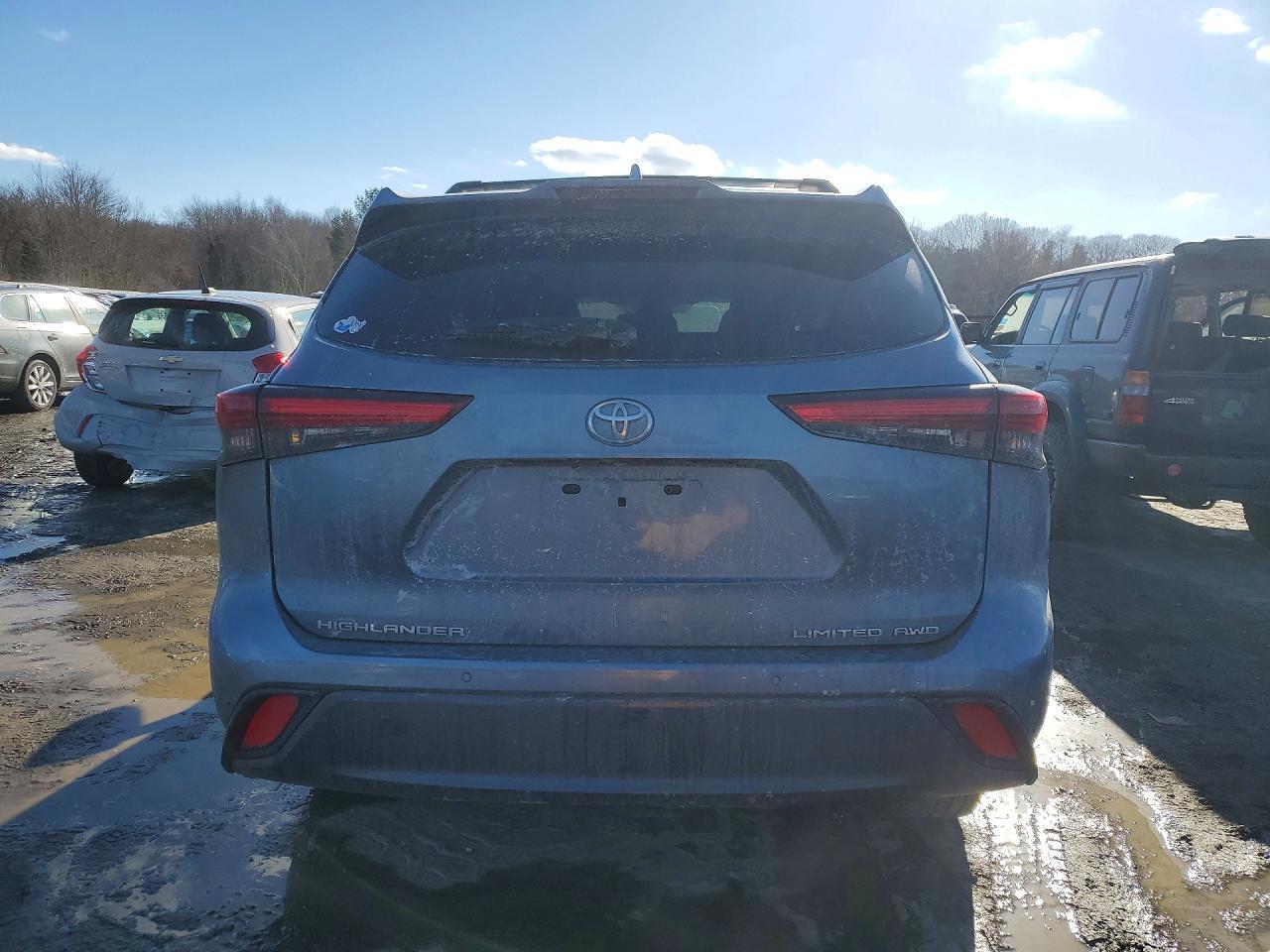 2020 TOYOTA HIGHLANDER