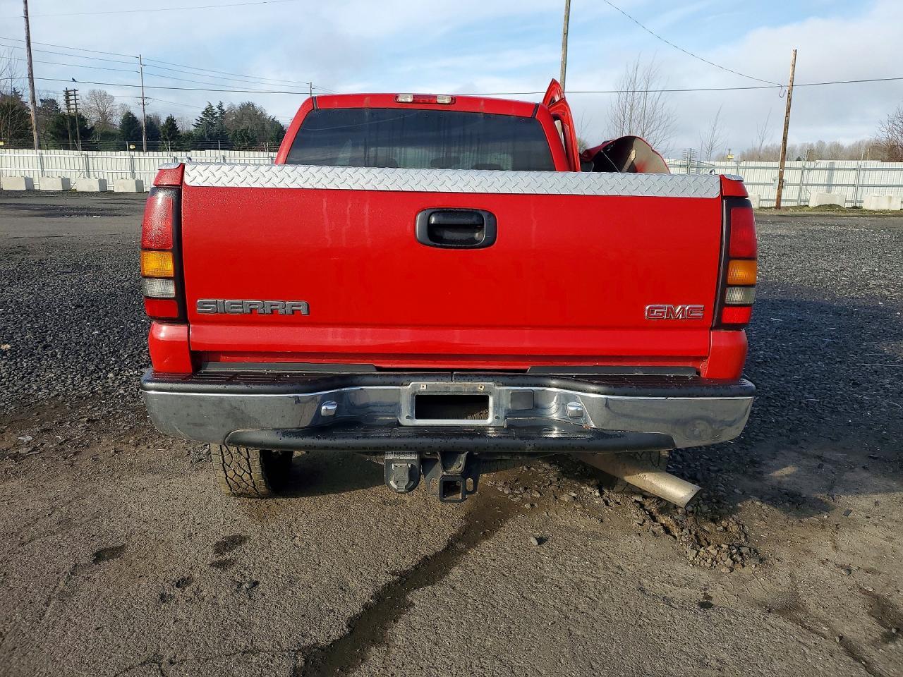 2005 GMC Sierra