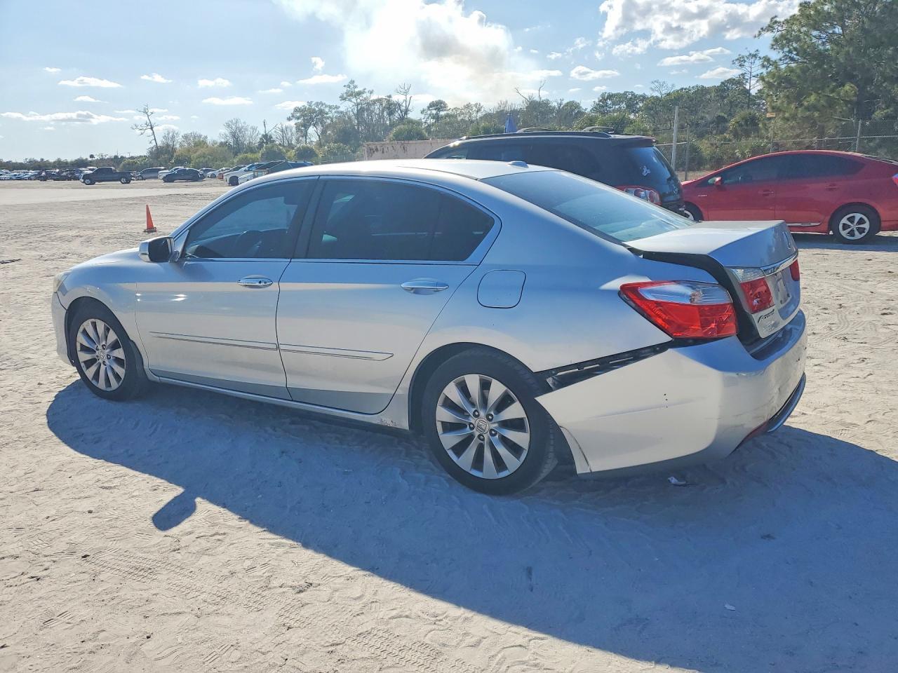2013 HONDA ACCORD