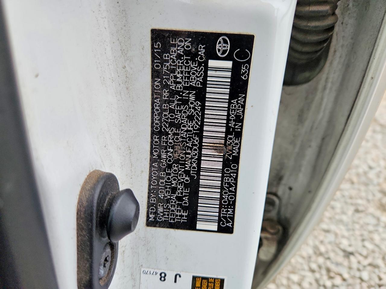 2015 TOYOTA PRIUS