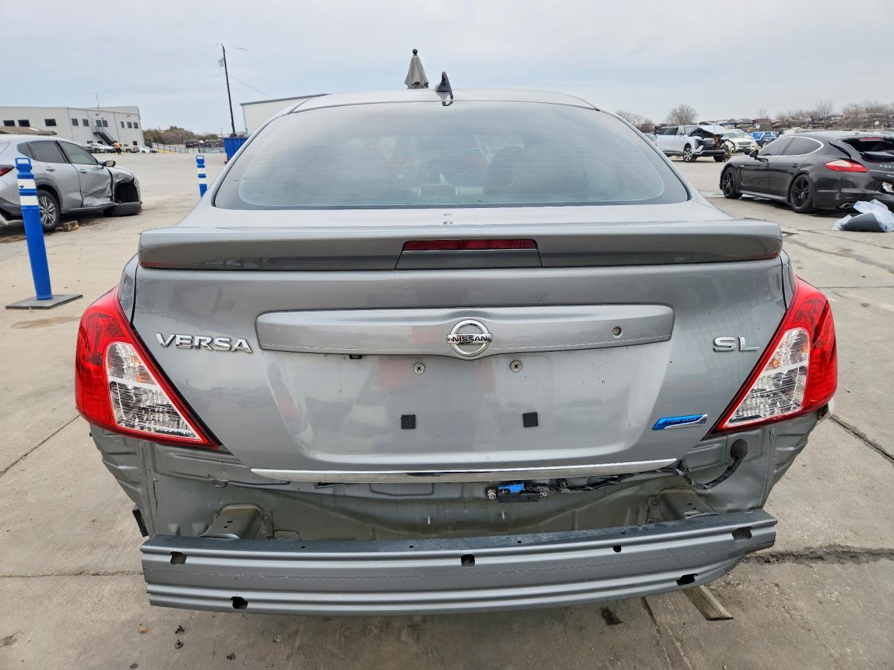 2014 NISSAN VERSA