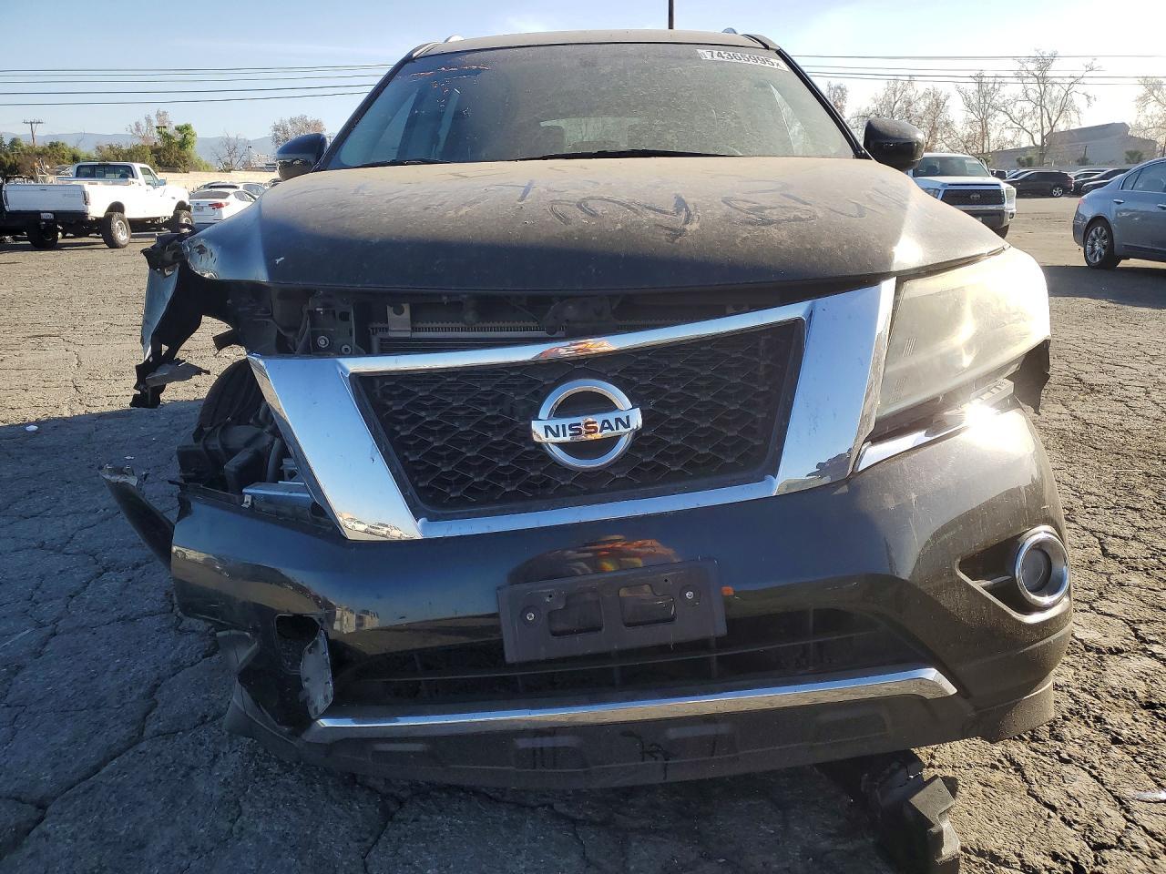 2014 NISSAN PATHFINDER