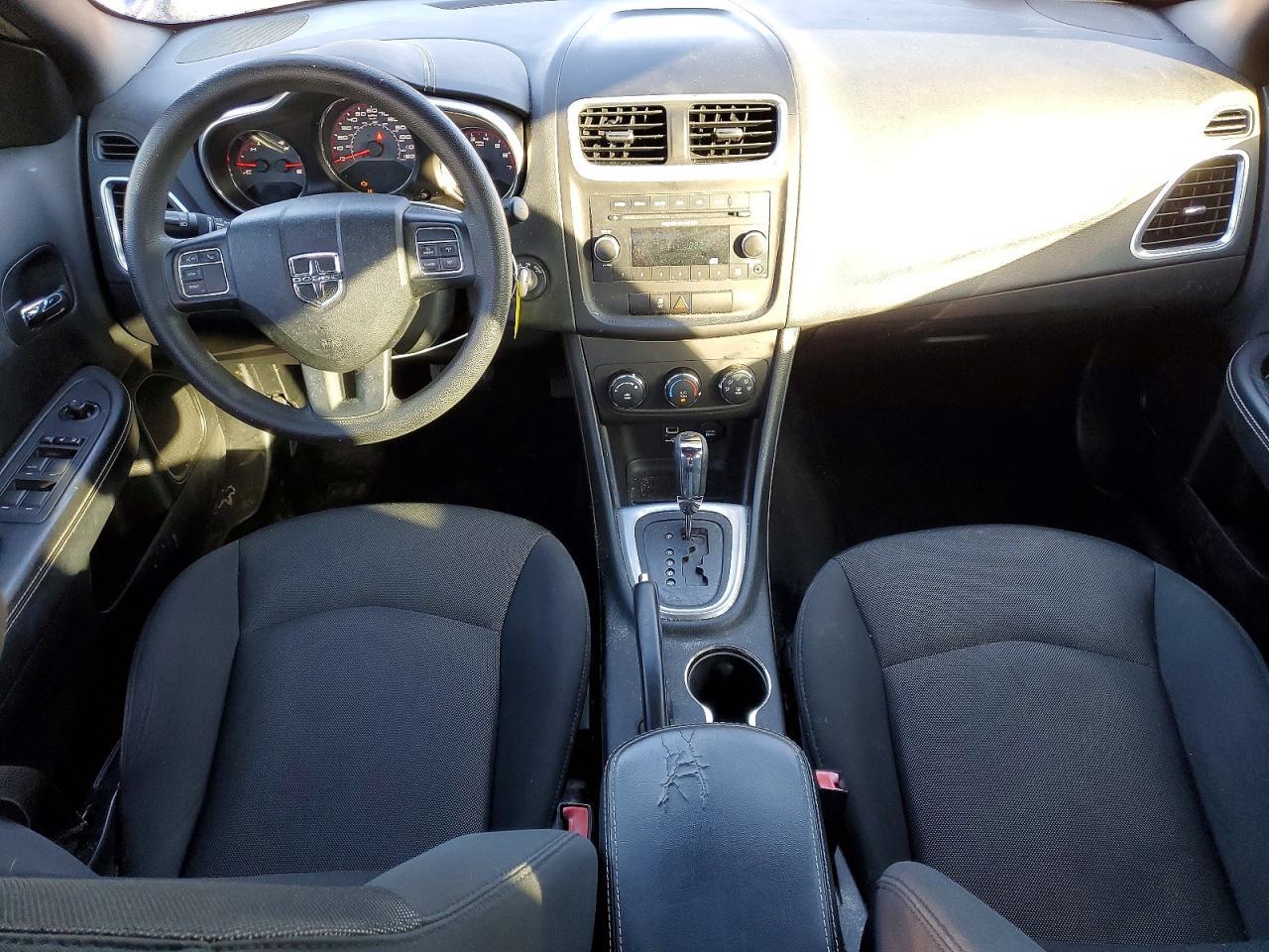 2014 DODGE Avenger