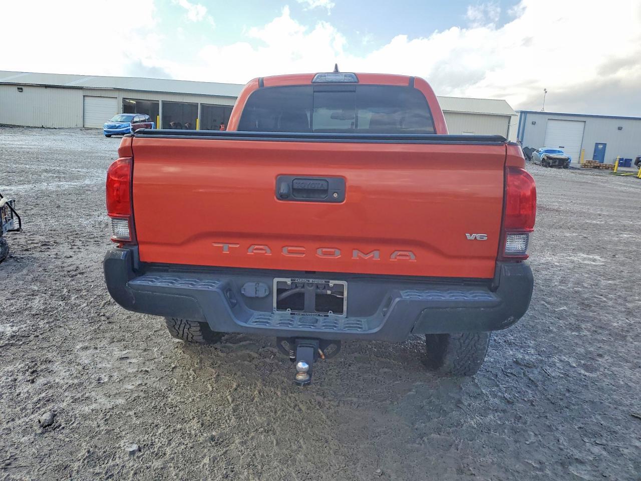 2018 TOYOTA TACOMA