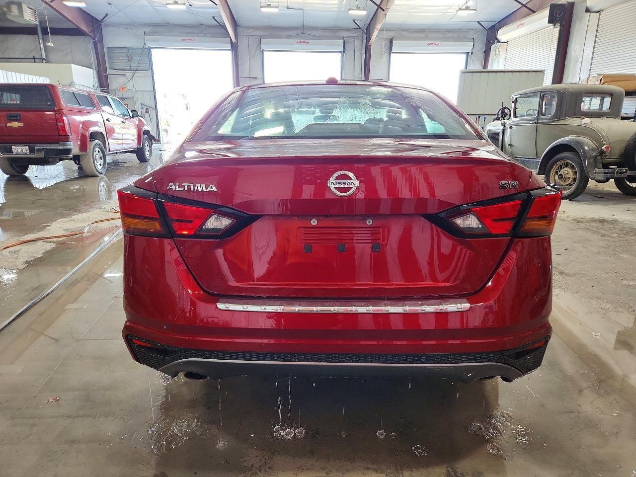 2022 NISSAN ALTIMA