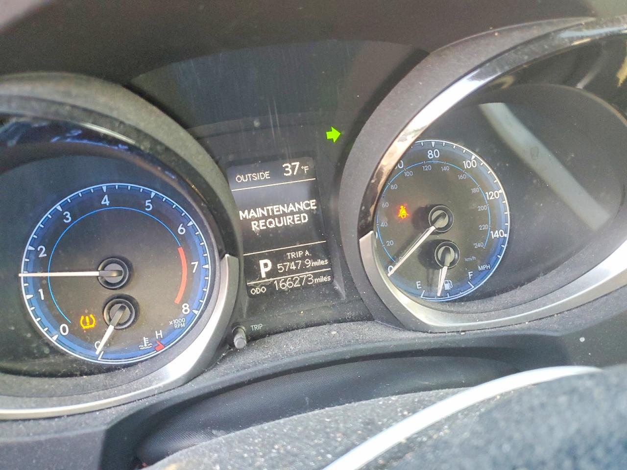2016 TOYOTA COROLLA
