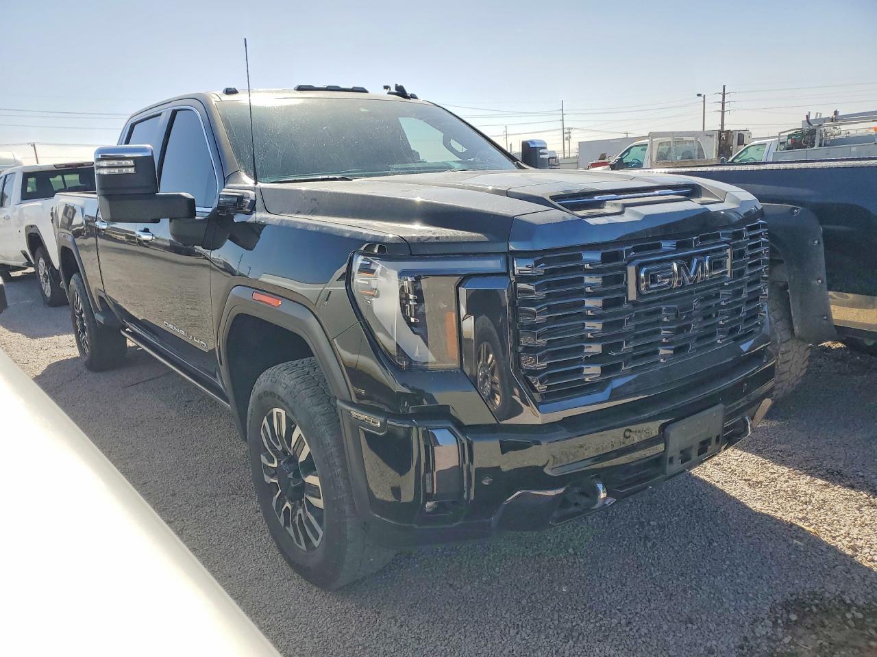 2024 GMC Sierra