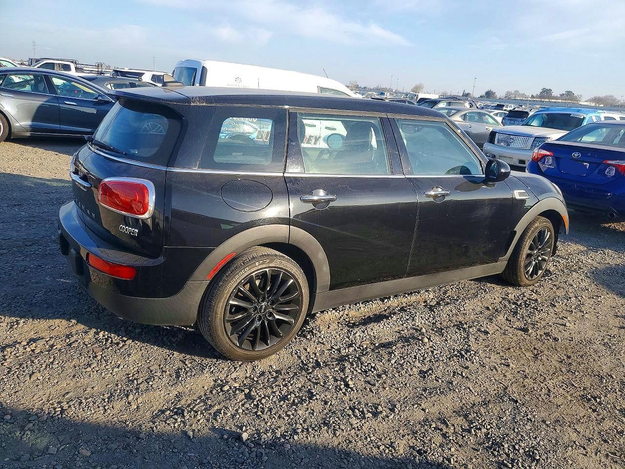 2017 MINI Cooper Clubman