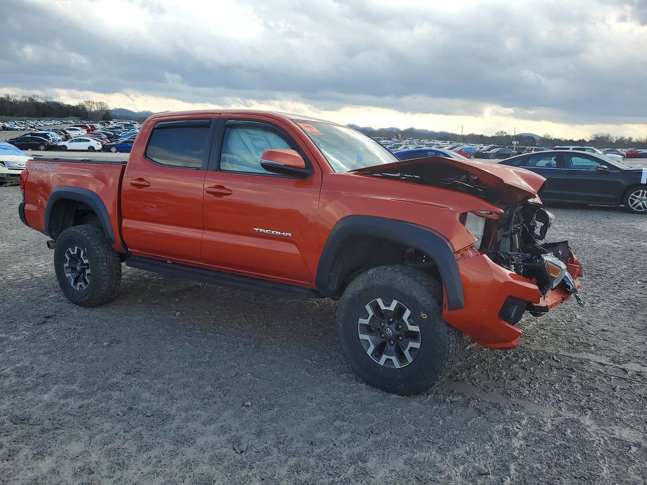 2018 TOYOTA TACOMA