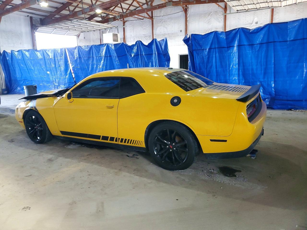 2017 DODGE Challenger