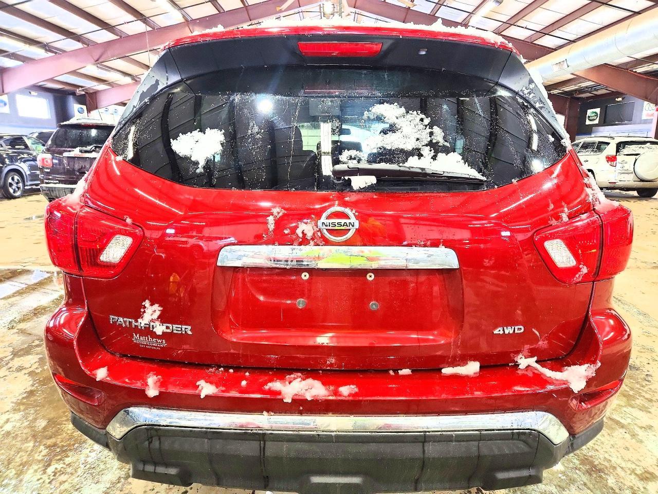 2018 NISSAN PATHFINDER