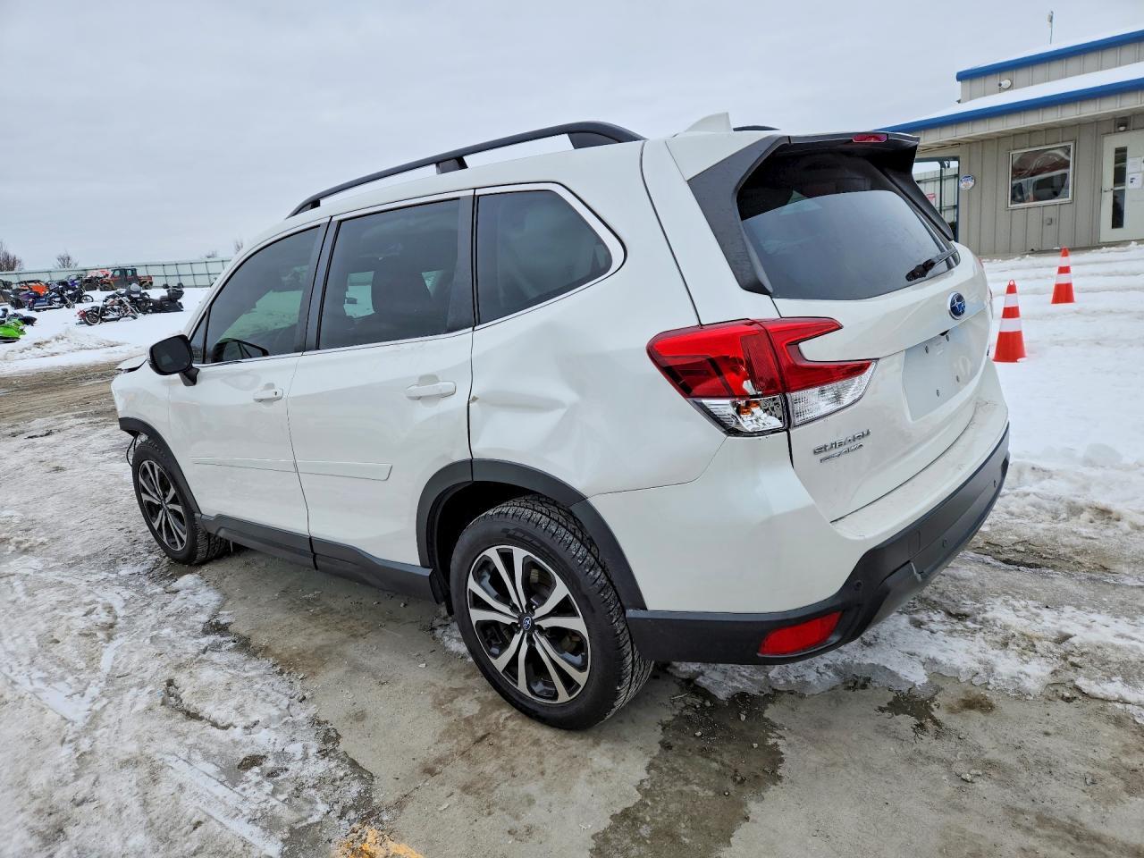 2021 SUBARU FORESTER