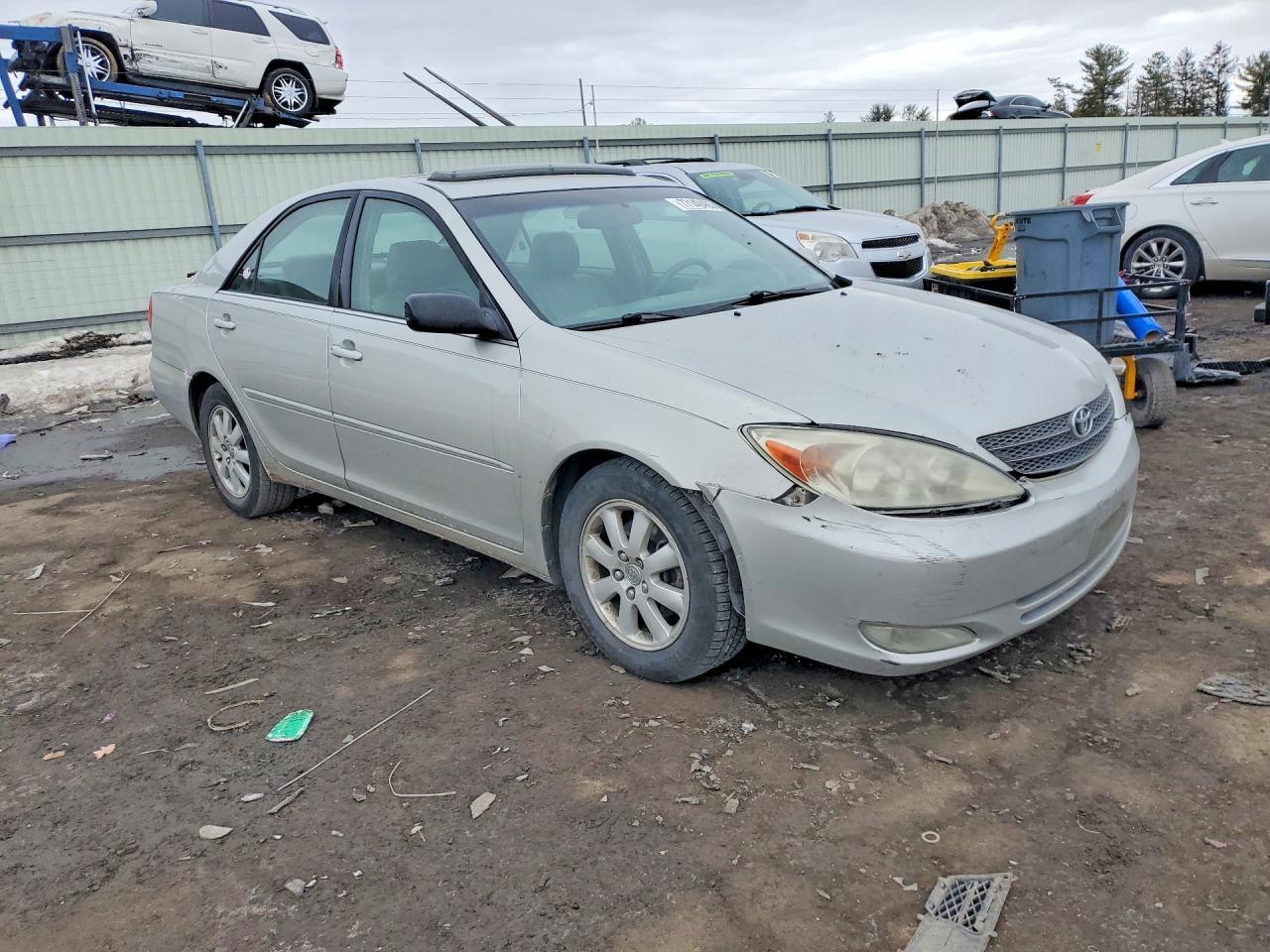 2004 TOYOTA CAMRY