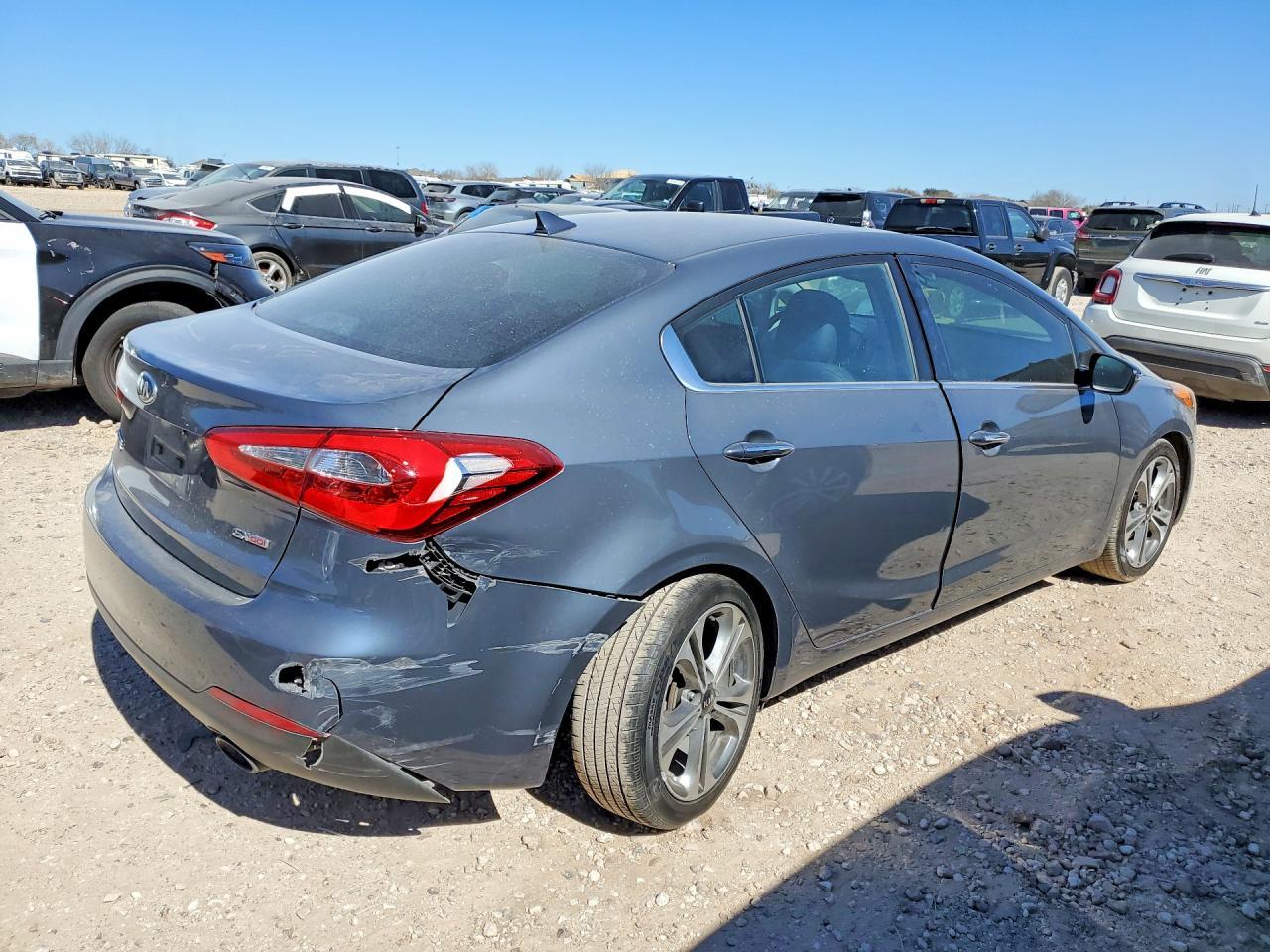 2016 KIA FORTE