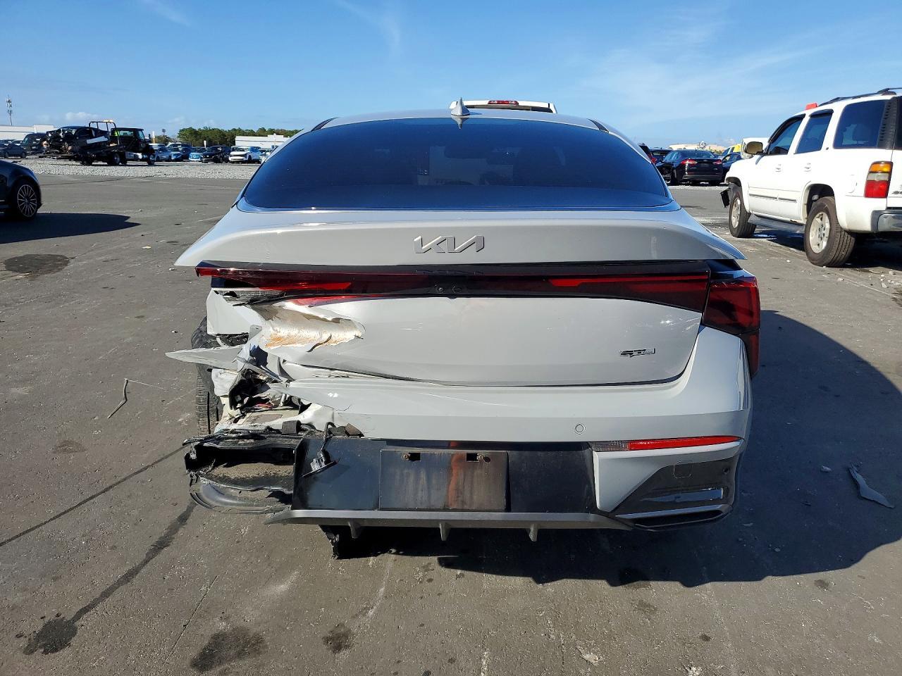 2025 KIA K5